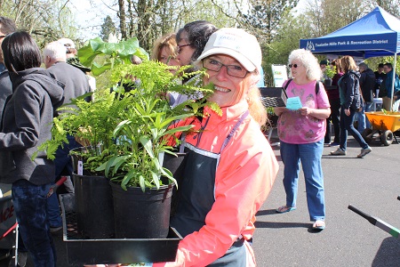 Spring Native Plant Sale this Saturday at Tualatin Hills Nature Center